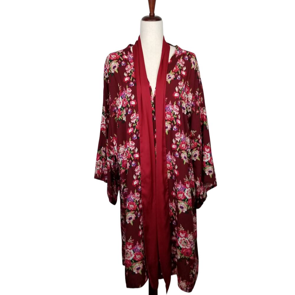 Kimono Sleeve Floral Get Ready Robe Wine Satin Tie (See Measurements / No Tag)